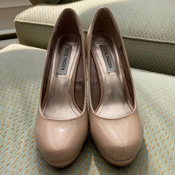 Steve Madden platform heels - Picture 2 of 6